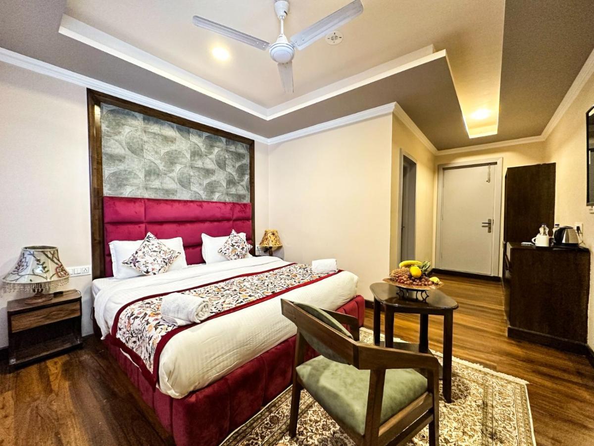 Srinagar Group Of Hotels Kültér fotó